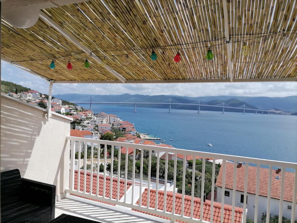 Apartman Sutalo Komarna Esterno foto