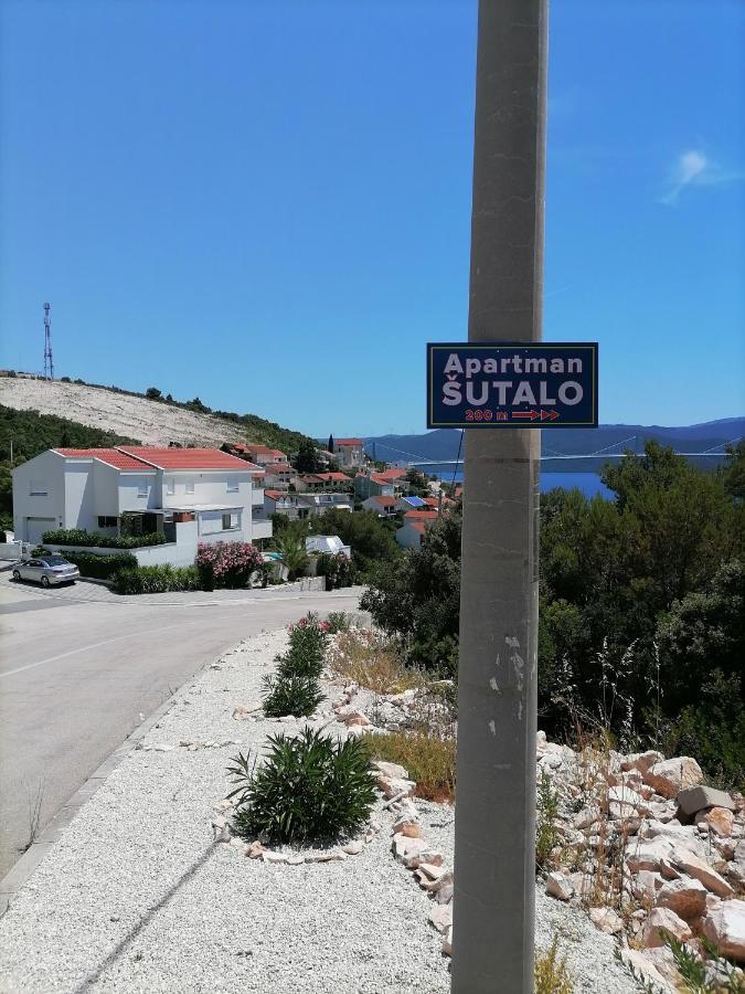 Apartman Sutalo Komarna Esterno foto