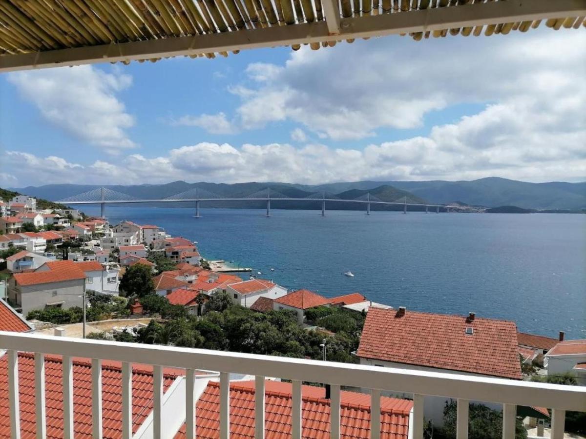 Apartman Sutalo Komarna Esterno foto