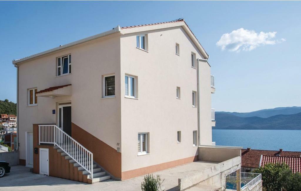 Apartman Sutalo Komarna Esterno foto