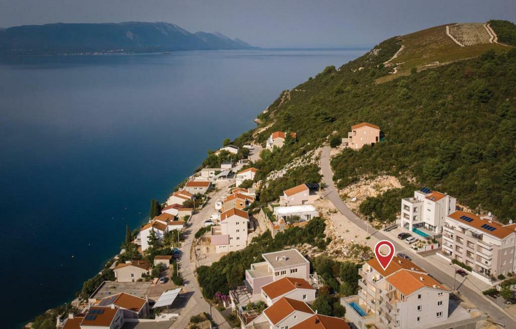 Apartman Sutalo Komarna Esterno foto